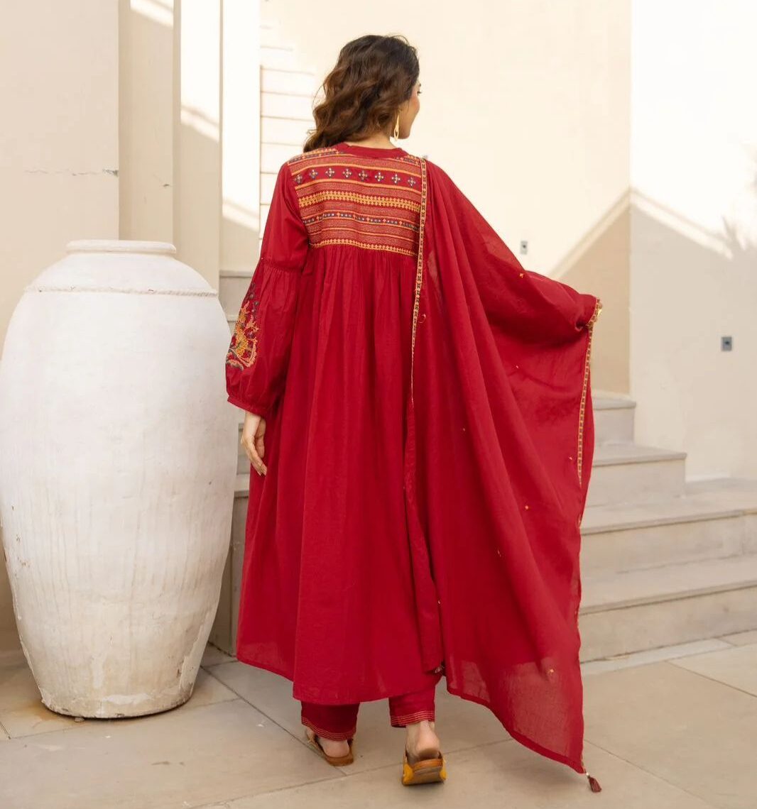 Embroidered Suit Set